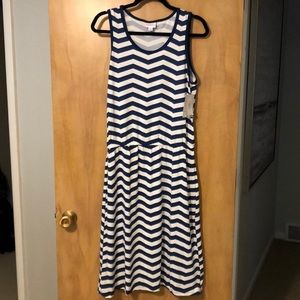 LuLaRoe Summer Blue/White Summer sleeveless dress - NWT Large